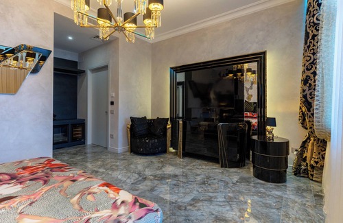 Cluj-Napoca City Centre Hotel | Luxury Suites