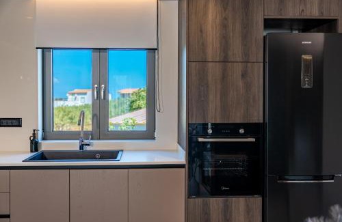 Ano Kalesia Apartamento | Luxury Suites with BBQ next to Heraklion by Kalles Homes & Suites