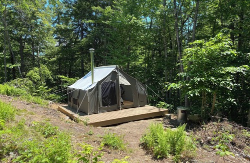 Wakefield Alquiler De RV | Luxury Tent in New Hampshire-Tail-Tuckaway