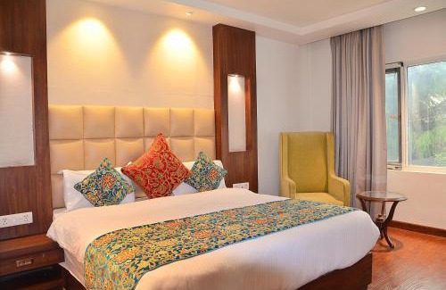 Nishat-Shalimar Complejo | Luxury The Royal Savoy