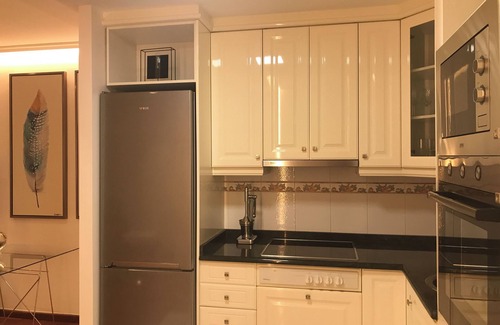 Ourense Apartamento | Luxury Descanso Termal. Joya en el casco histórico a un paso de la plaza mayor.