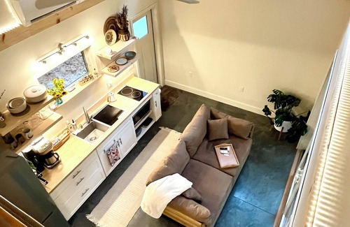 Swannanoa Cabina | Luxury Tiny House, hot tub, views, close to Asheville & Black Mt.