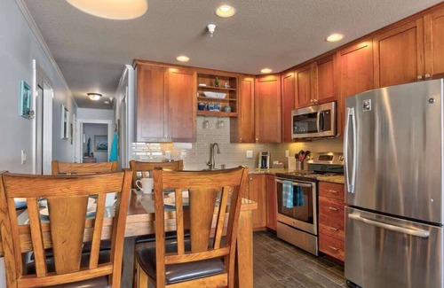 Logsden Condominio | Sand & Sea - Gorgeously Decorated Top-Floor Penthouse! Sleeps 8!