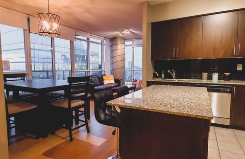 Downtown Toronto Condominio | Luxury Toronto Canada Downtown Hotel Towers by Scotiabank Arena | 2+2