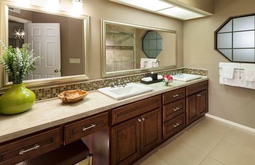 Lawrence Welk Resort Village Casa | Luxury Townhouse Resort - Golf Course & Multiple Pools. No Fee's