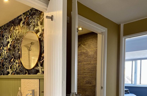 Hertford Casa | Outstanding 3 Bedroom Townhouse in Hertford