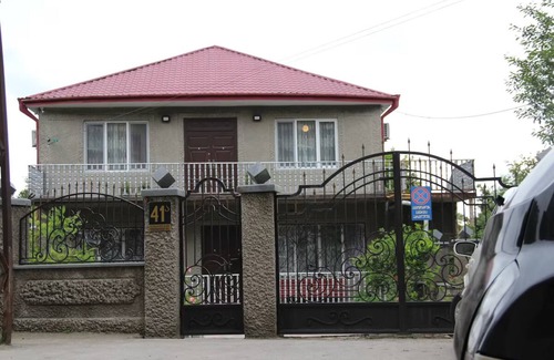 Kutaisi Apartamento | Luxury Triple Room, 1 Double Bed
