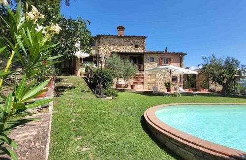 Anghiari Apartamento | Luxury Tuscan Farm Stay, 1 bedroom with a pool