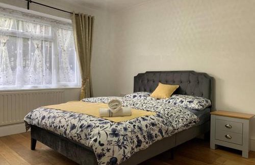 Farnham Apartamento | Luxury Two Bed Deluxe Maisonette