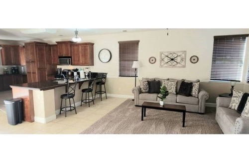 Roosevelt Casa | Luxury Upgraded Home