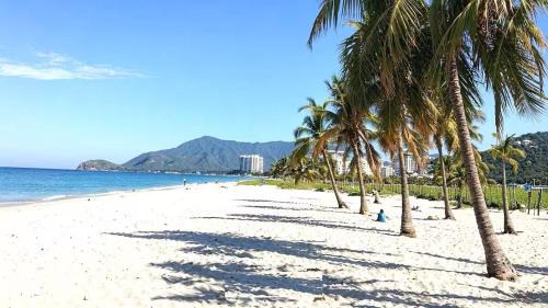 Urb Plenomar Apartamento | Luxury vacation apartment, sea salt flats