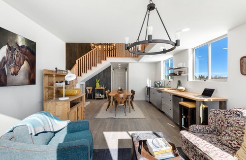Norwood Casa | Luxury Vacation Barn