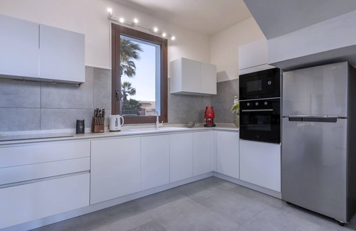 Birgi Vecchi Casa | Luxury vacation home in Lo Stagnone I Casa B Room 1