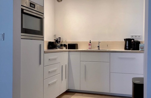 Lioessens Apartamento | Luxury vacation studio near the Wadden Sea with its own private sauna.