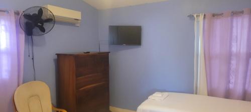 Spanish Town Casa | Luxury Vacation Villa St Catherine