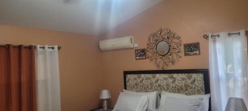 Spanish Town Casa | Luxury Vacation Villa St Catherine