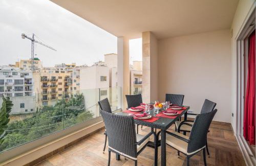 Ta' Giorni Apartamento | Luxury Valley View St Julians