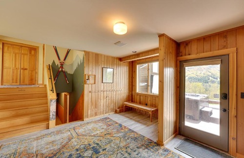 Windsor Casa | Luxury Vermont Vacation Rental Private Hot Tub!