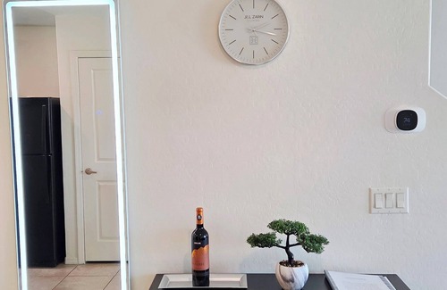 Sunrise Manor Casa | ⭐️ Luxury Vibes. Stylish home just 15 min to Downtown! ✅️
