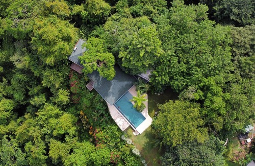 Malpaís Villa | Luxury Villa in the Jungle- Ocean & Bay View - Pool, A/C, Wi-Fi