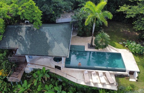 Malpaís Villa | Luxury Villa in the Jungle- Ocean & Bay View - Pool, A/C, Wi-Fi