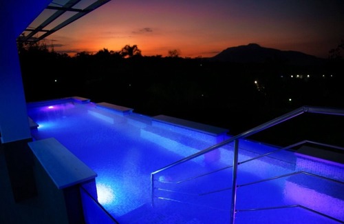 Los Maestros Villa | Villa de lujo * 12 habitaciones, capacidad para 23 personas, confort, piscina y relax. 10 minutos del aeropuerto y la playa.