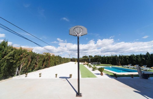 Lliria Casa | Luxury villa 20 minutes from Valencia
