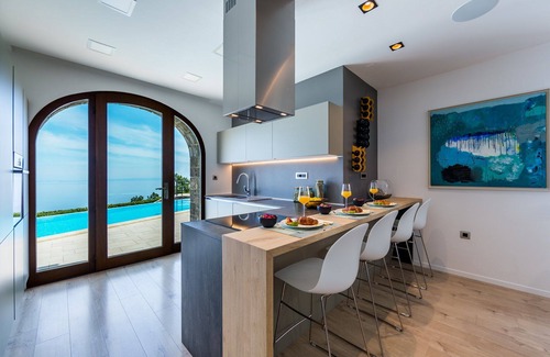 Opatija Villa | Luxury Villa Arcade with Pool
