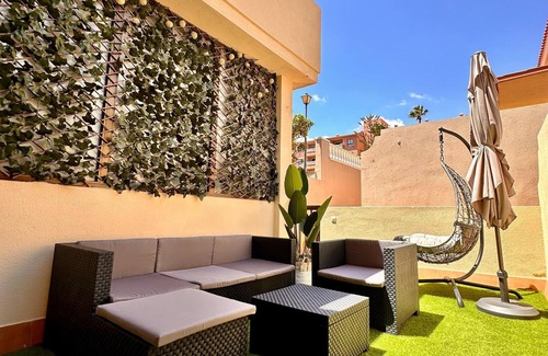 El Medano Chalet De Esquí | Luxury Villa Bella Isabel, elegance and privacy by the Atlantic Ocean