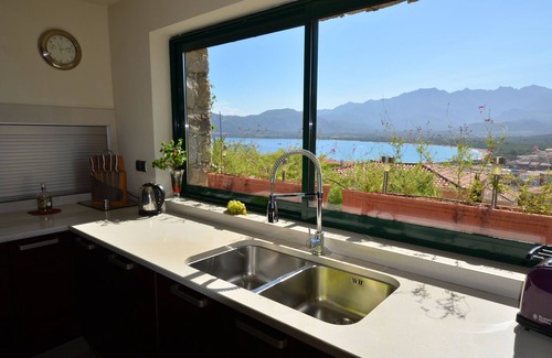 Calvi Villa | VILLA DE LUJO CALVI 300m2, 8 PERS piscina Sea PANORÁMICA Y MONTAÑA