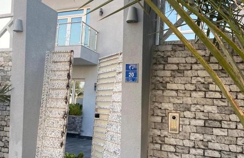 Doha Villa | Luxury Villa Dahal Alhamam