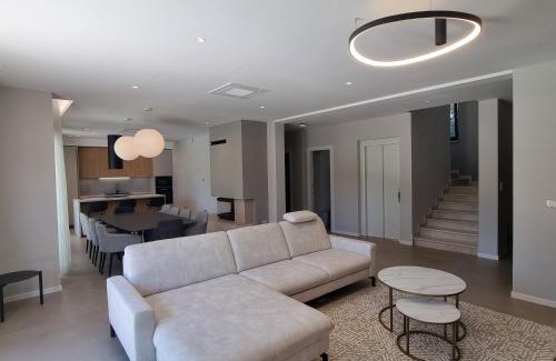 Premantura Villa | Luxury Villa del Sol