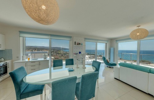 Kalamaki Villa | Villa de lujo Delfini Kalamaki Junto a la piscina Jacuzzi Wi-Fi, Smart HOME