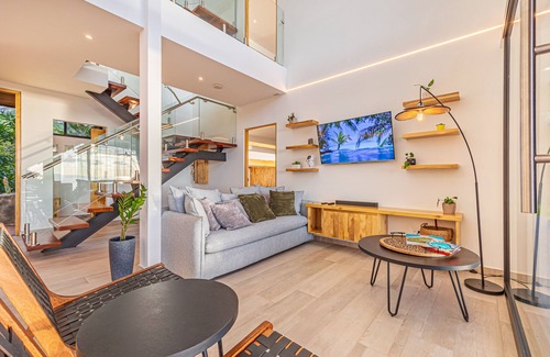 Hatillo Casa | Luxury Villa Elegante - Ocean View 4 Bedroom House