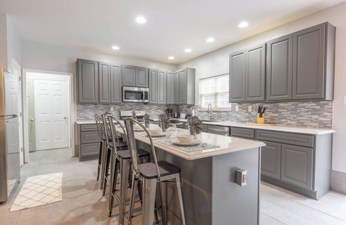 East Stroudsburg Casa | Hot Tub-Chef's Kitchen-King Suite-Game Room-Fenced Yard-Fire Pit-BBQ