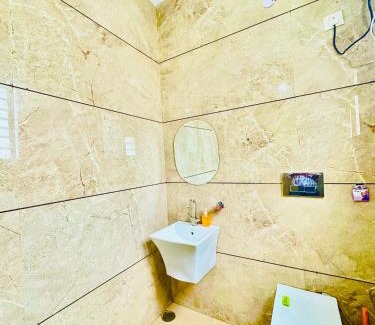Bathinda Hotel | Luxury villa hotel and retro