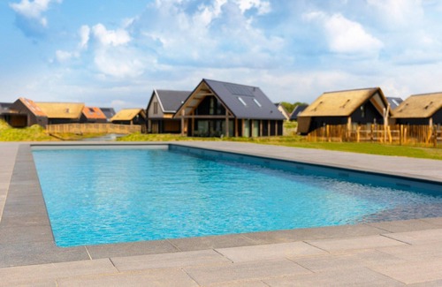 Nieuwvliet Casa | Exuberante casa de vacaciones con piscina cubierta