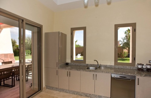 Zaouia Sidi Abdallah Ben Sassi Villa | Villa de lujo en la región de Marrakech con piscina privada y 3 suites para padres.