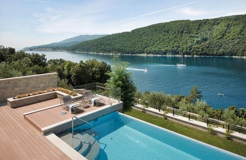 Duga Luka Villa | Villa Labbin Palace II de lujo con piscina privada de lado al mar en Labin - Istria