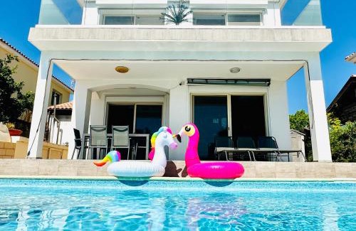 Pervolia Villa | Luxury Villa LAPIS LAZULI