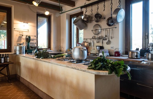 San Savino Villa | Villa de lujo: viñedos, 14 huéspedes, piscina climatizada y spa, cocina gratuita, vino gratis