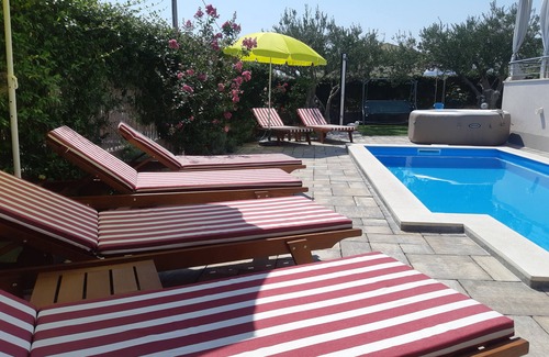 Kastel Stari Villa | VILLA PETRA DE LUJO CON 5 DORMITORIOS CERCA DE SPLIT