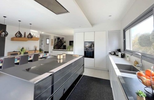 Perpignan Casa | Luxury villa Private pool 15 min from the beaches 8VB11