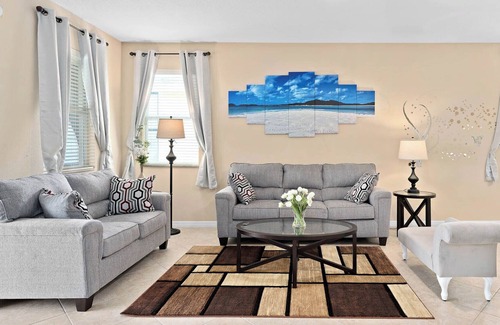 Crystal Cove Casa | Luxury Villa/Private Pool +Spa/15 Min to Disney! Family-friendly and relaxing!