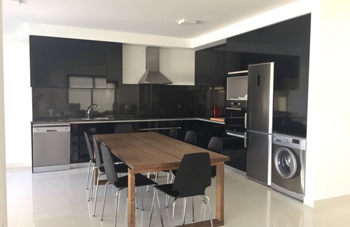 Famalicao Villa | Villa de lujo con piscina privada cerca de Nazaré