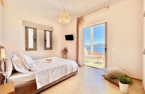 Perigiali Villa | Luxury Villa San George with private pool by DadoVillas