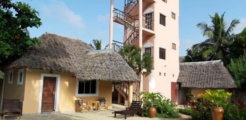 Galu Casa | Luxury Villa SOLEIL, Galu Diani Beach