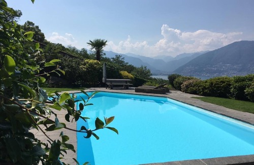 Magadino Casa | Villa de lujo con vista al lago.