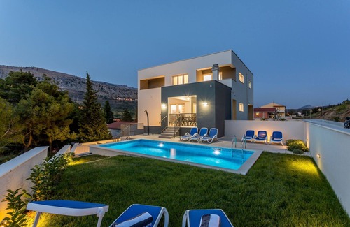 Tugare Casa | Villa de lujo con piscina Tugare, Omis (K-20067)
