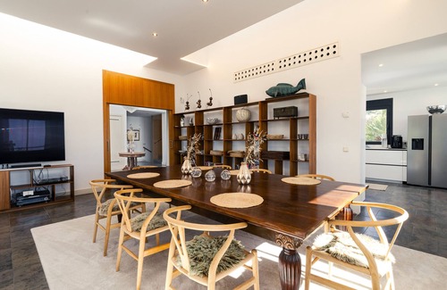 Marbella Villa | Villa de lujo con increíbles vistas en Altos de Los Monteros, Marbella